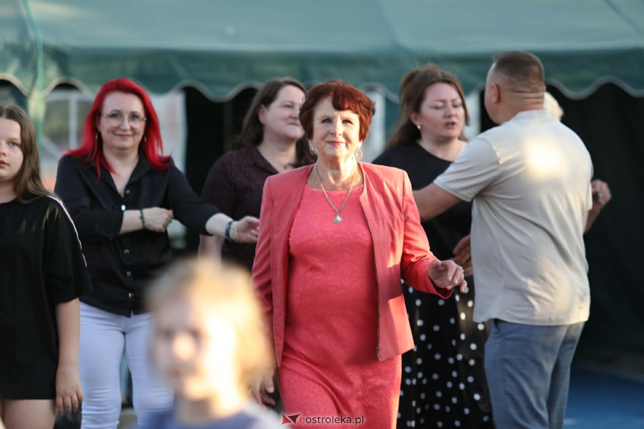 Potańcówka pod gwiazdami w Olszewie-Borkach [24.05.2026] - zdjęcie #99 - eOstroleka.pl