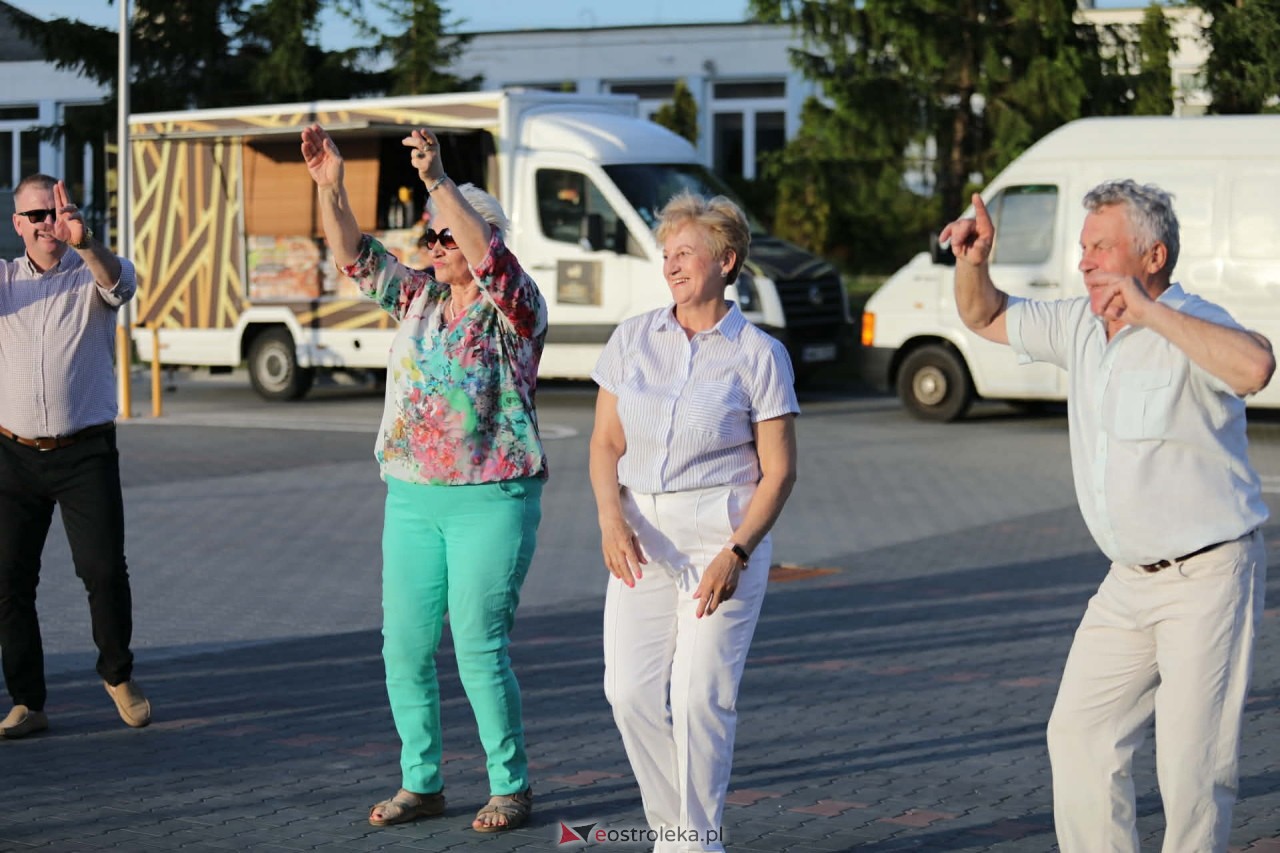 Potańcówka pod gwiazdami w Olszewie-Borkach [24.05.2026] - zdjęcie #85 - eOstroleka.pl