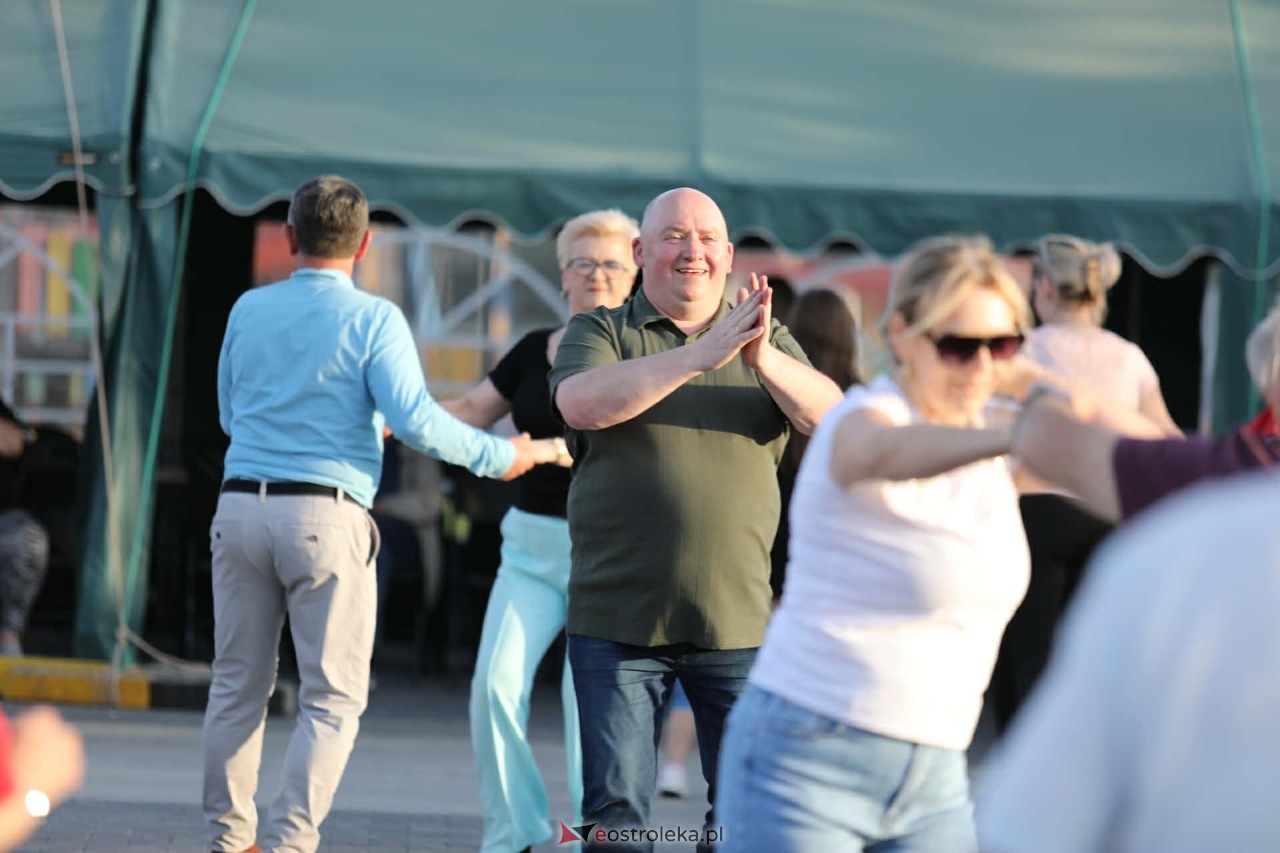 Potańcówka pod gwiazdami w Olszewie-Borkach [24.05.2026] - zdjęcie #84 - eOstroleka.pl