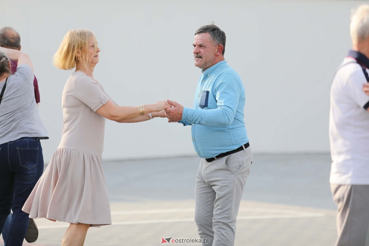 Potańcówka pod gwiazdami w Olszewie-Borkach [24.05.2026] - zdjęcie #80 - eOstroleka.pl