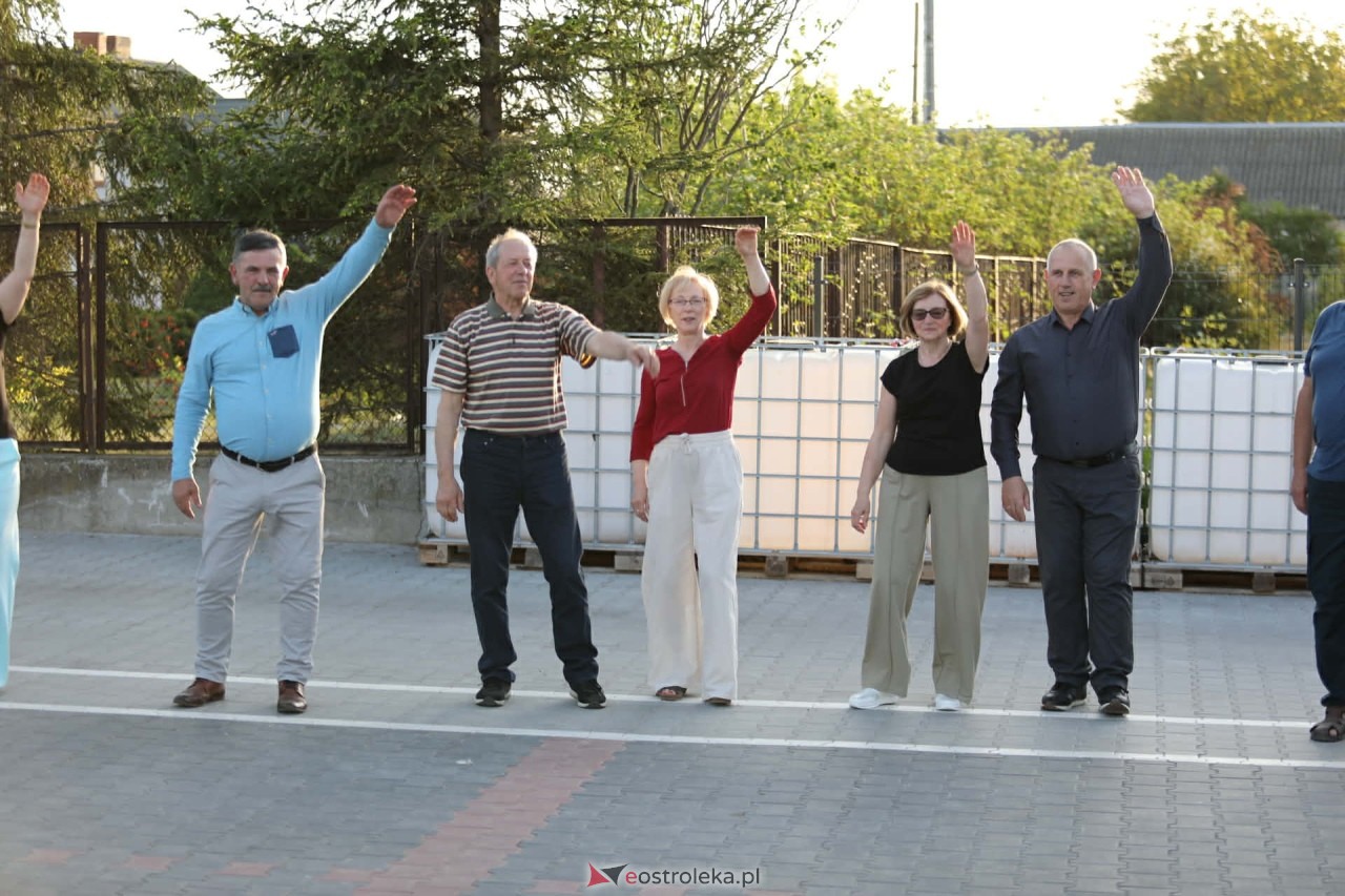 Potańcówka pod gwiazdami w Olszewie-Borkach [24.05.2026] - zdjęcie #79 - eOstroleka.pl