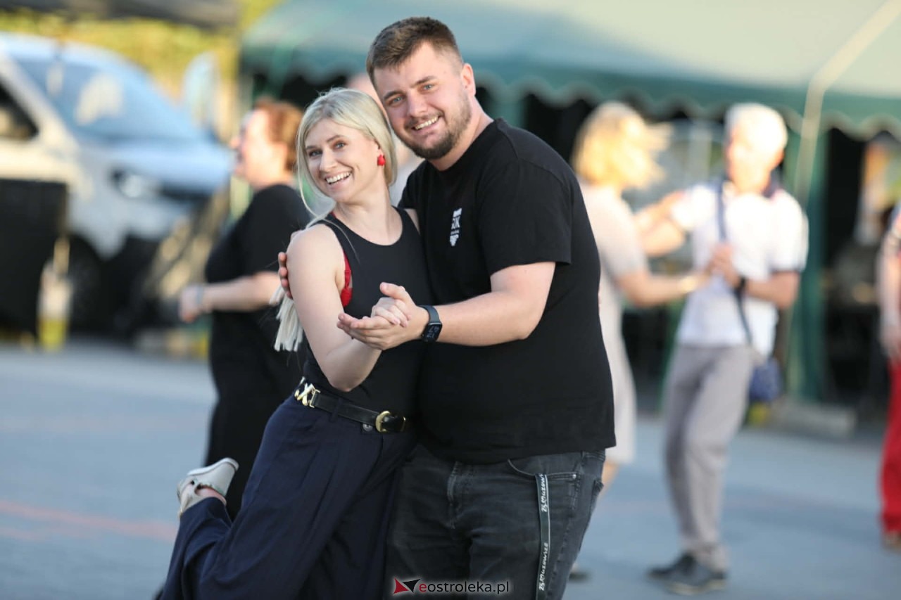 Potańcówka pod gwiazdami w Olszewie-Borkach [24.05.2026] - zdjęcie #75 - eOstroleka.pl