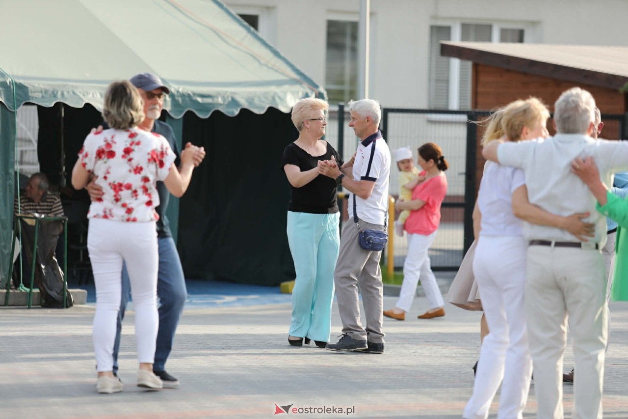 Potańcówka pod gwiazdami w Olszewie-Borkach [24.05.2026] - zdjęcie #74 - eOstroleka.pl