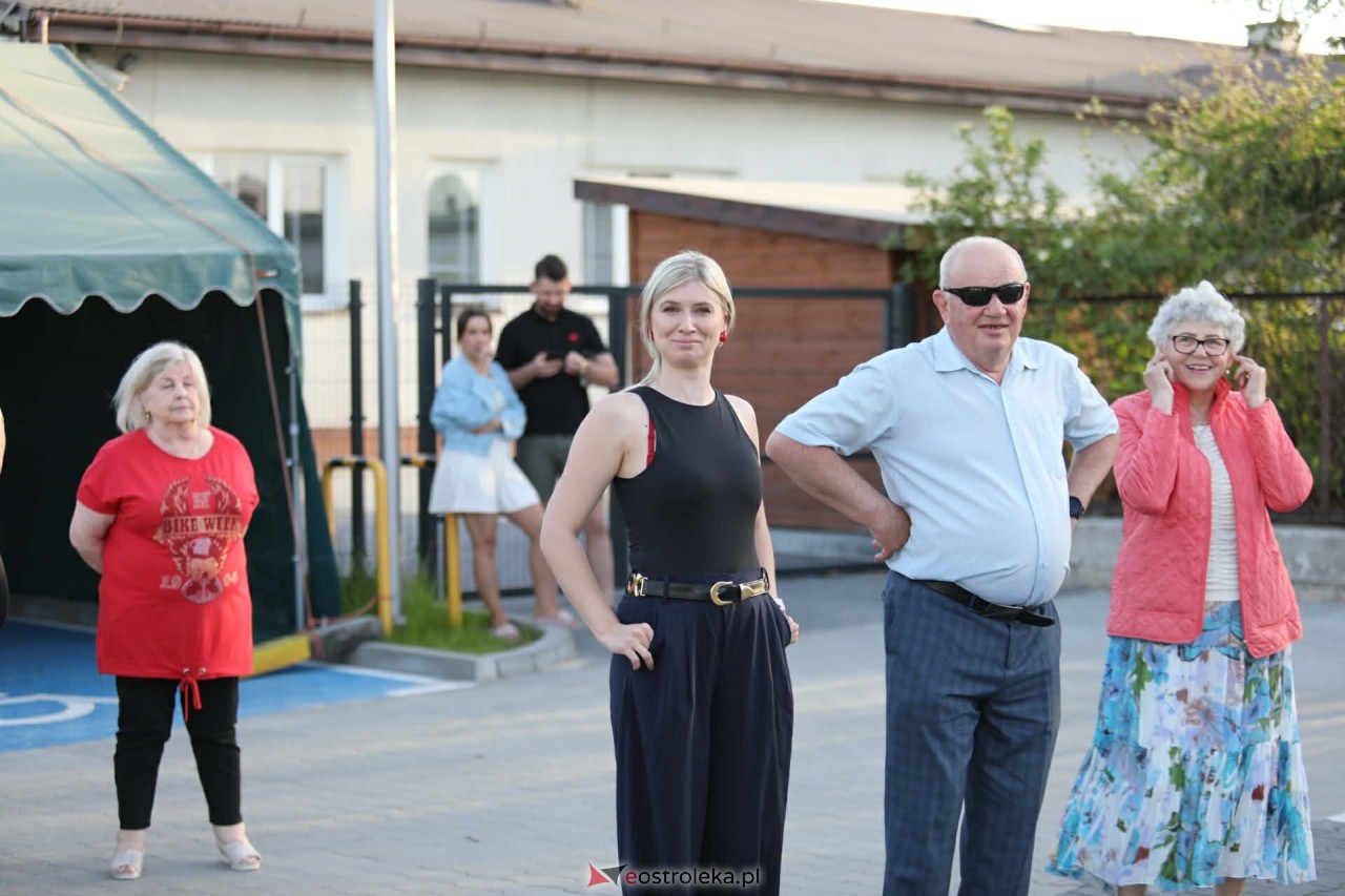 Potańcówka pod gwiazdami w Olszewie-Borkach [24.05.2026] - zdjęcie #61 - eOstroleka.pl