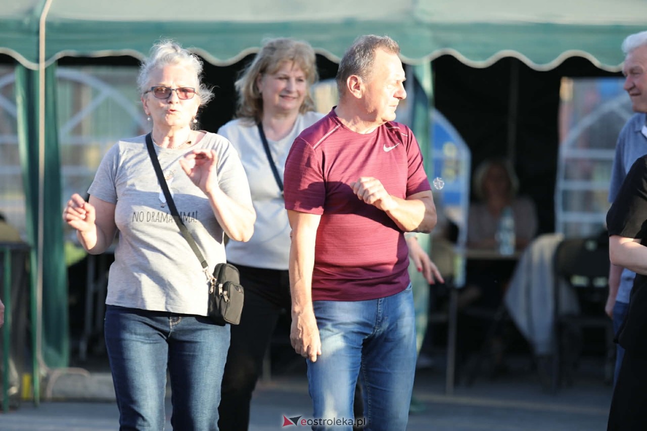 Potańcówka pod gwiazdami w Olszewie-Borkach [24.05.2026] - zdjęcie #35 - eOstroleka.pl