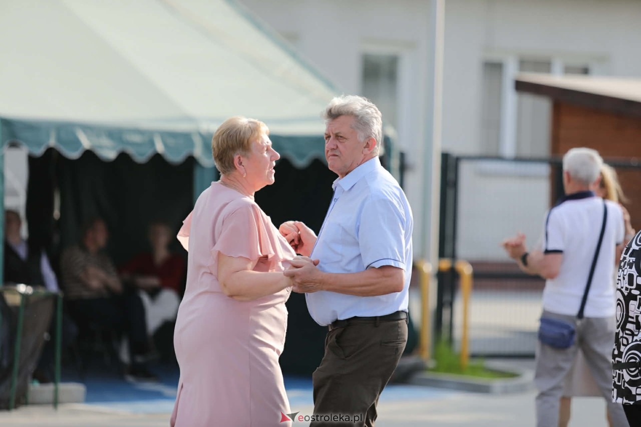 Potańcówka pod gwiazdami w Olszewie-Borkach [24.05.2026] - zdjęcie #32 - eOstroleka.pl
