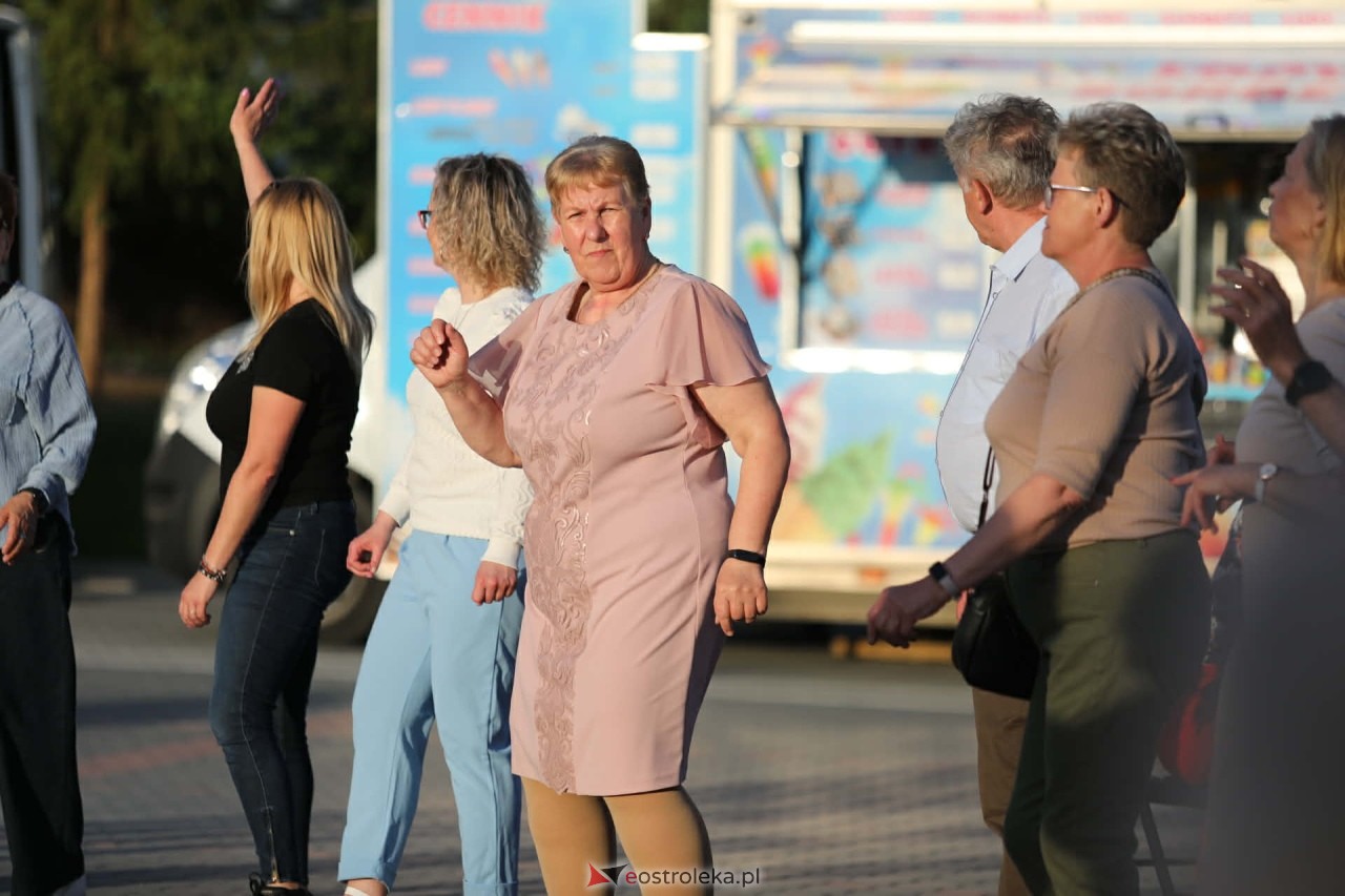 Potańcówka pod gwiazdami w Olszewie-Borkach [24.05.2026] - zdjęcie #13 - eOstroleka.pl