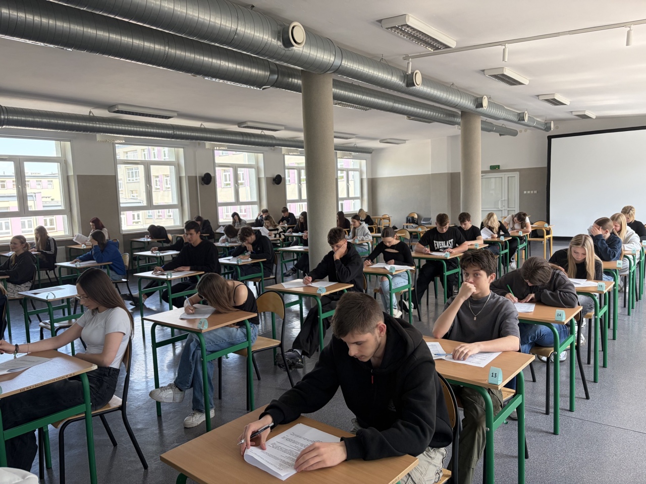 Finał XXXV edycji konkursu wiedzy o 5 Pułku Ułanów Zasławskich [14.05.2026] - zdjęcie #34 - eOstroleka.pl