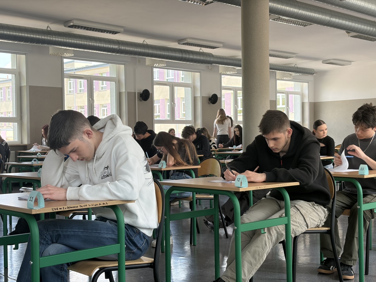 Finał XXXV edycji konkursu wiedzy o 5 Pułku Ułanów Zasławskich [14.05.2026] - zdjęcie #25 - eOstroleka.pl