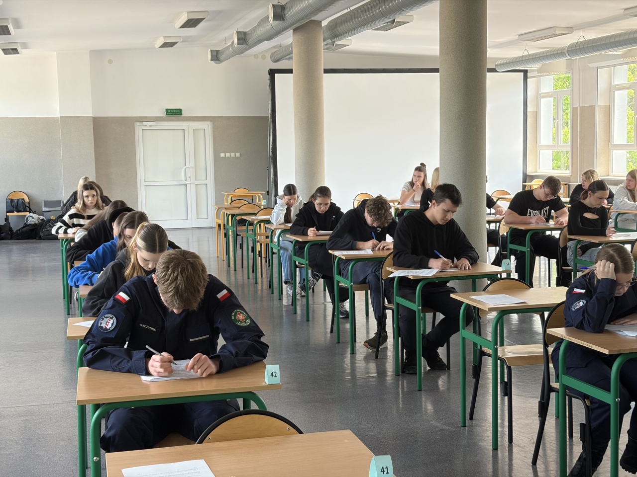 Finał XXXV edycji konkursu wiedzy o 5 Pułku Ułanów Zasławskich [14.05.2026] - zdjęcie #11 - eOstroleka.pl