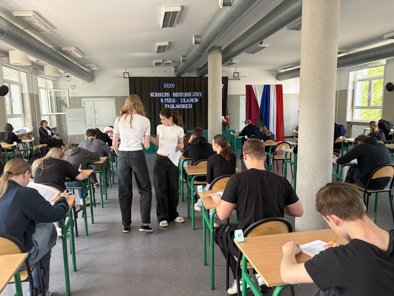 Finał XXXV edycji konkursu wiedzy o 5 Pułku Ułanów Zasławskich [14.05.2026] - zdjęcie #8 - eOstroleka.pl