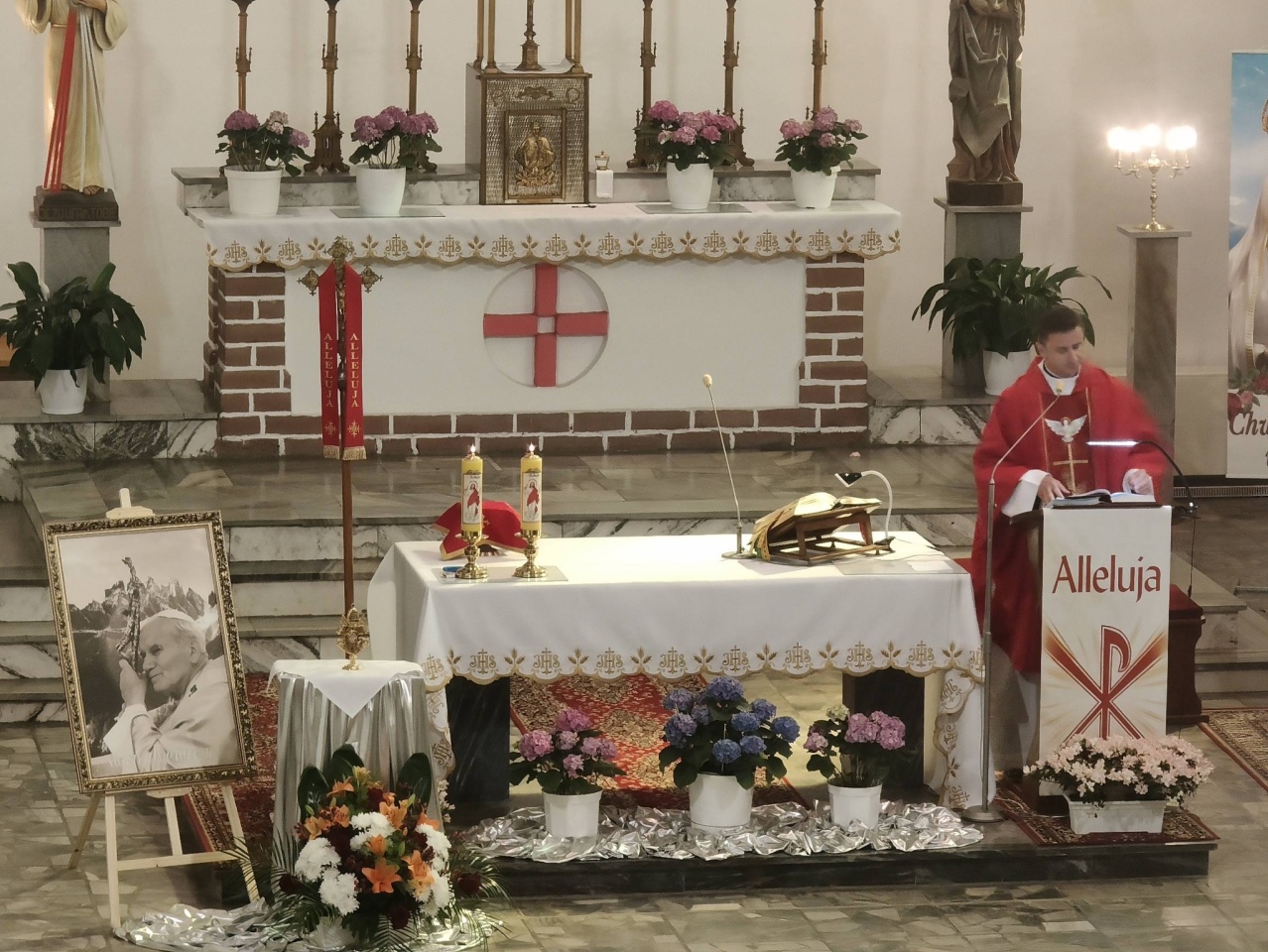 Relikwie św. Jana Pawła II w parafii w Kleczkowie [24.05.2026] - zdjęcie #1 - eOstroleka.pl