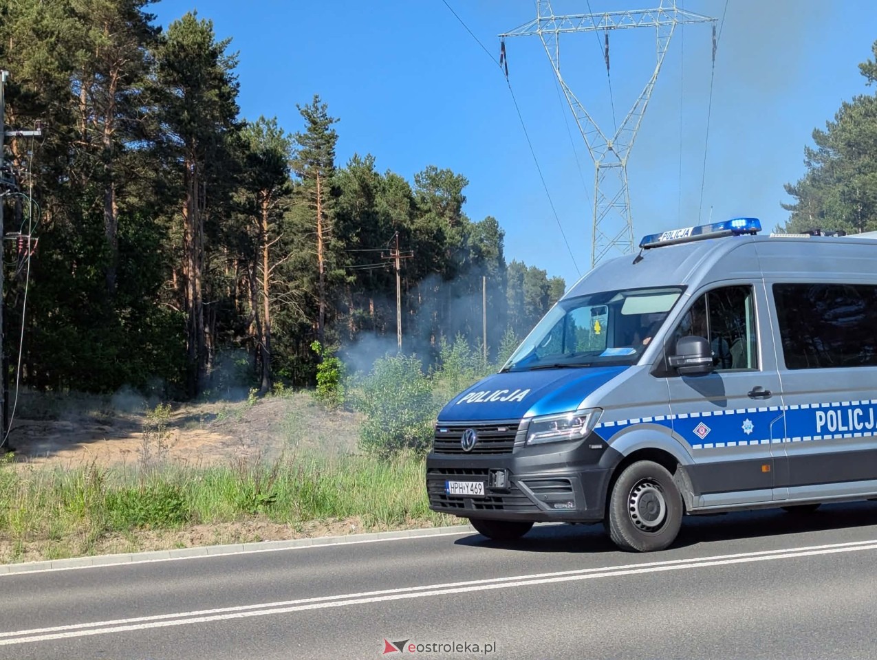 Pożar na drodze do mostu w Teodorowie [25.05.2026] - zdjęcie #15 - eOstroleka.pl
