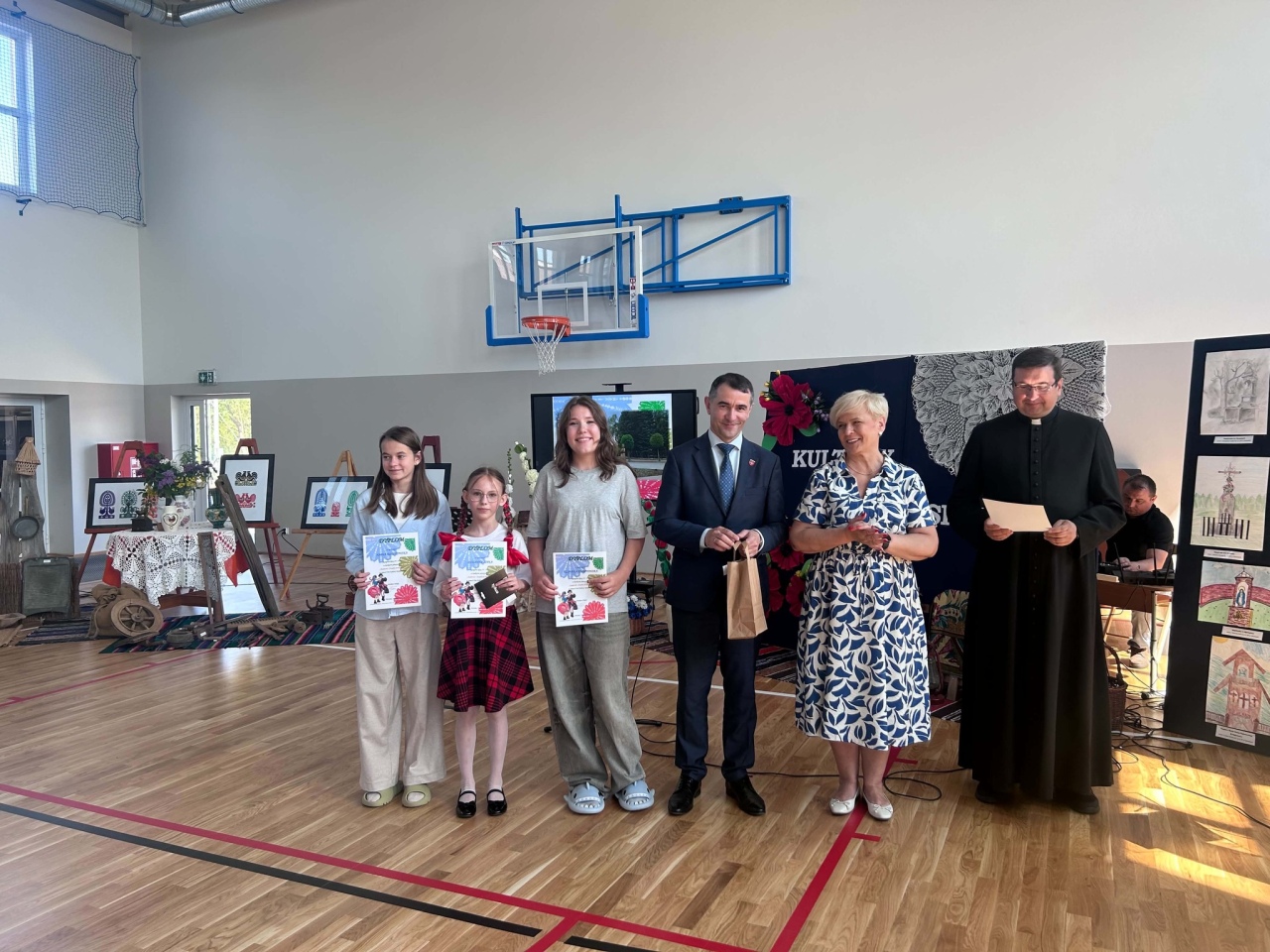 Dni Kultury Kurpiowskiej w Antoniach. Tradycja połączyła pokolenia i gminy [27.05.2026] - zdjęcie #23 - eOstroleka.pl