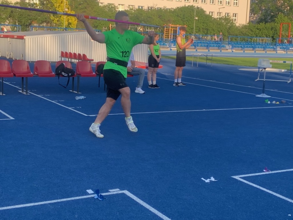 Starty w finałach i kolejne rekordy zawodników UKS Clan Ostrołęka w Mazowieckim Mityngu Lekkoatletycznym [23.05.2026] - zdjęcie #6 - eOstroleka.pl