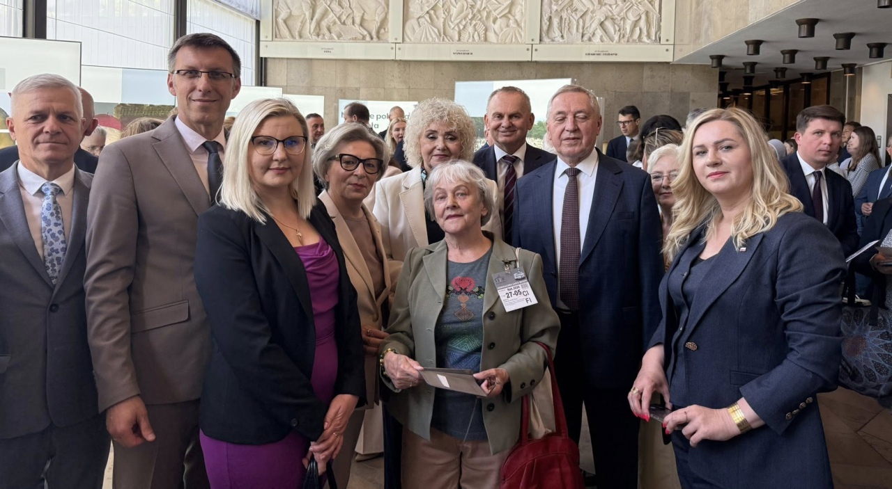 Wystawa o bł. kard. Stefanie Wyszyńskim w Sejmie RP [27.05.2026] - zdjęcie #16 - eOstroleka.pl