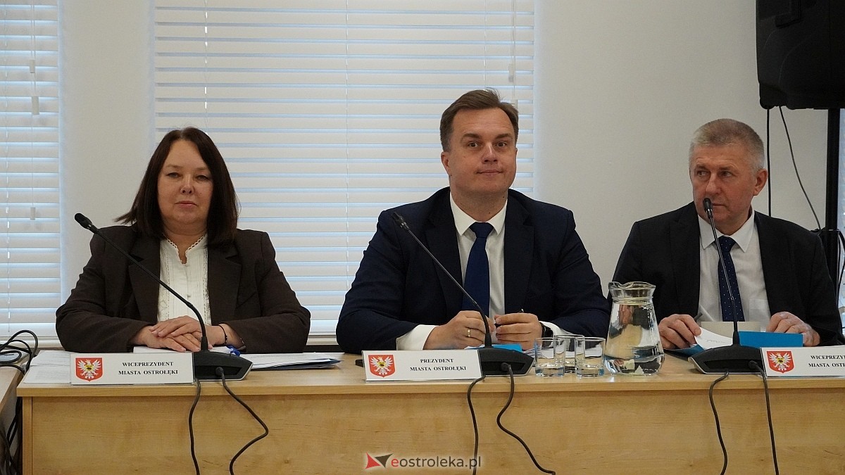 XL sesja Rady Miasta w Ostrołęce [28.05.2026] - zdjęcie #29 - eOstroleka.pl