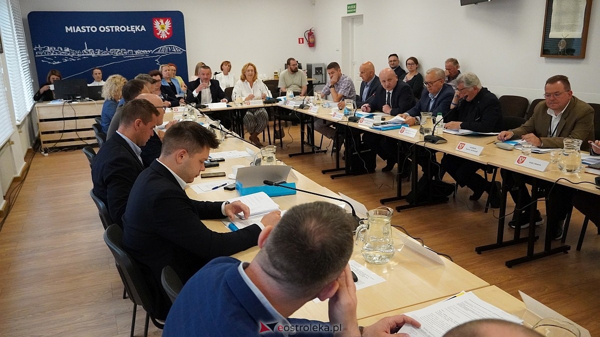 XL sesja Rady Miasta w Ostrołęce [28.05.2026] - zdjęcie #4 - eOstroleka.pl