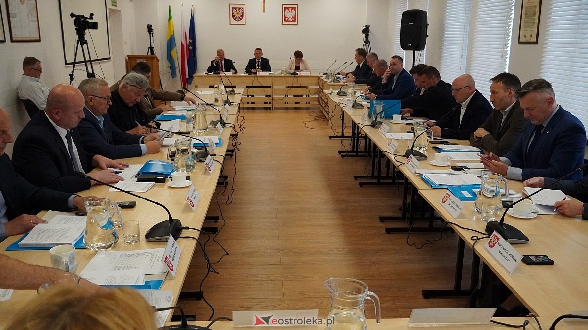 XL sesja Rady Miasta w Ostrołęce [28.05.2026] - zdjęcie #3 - eOstroleka.pl