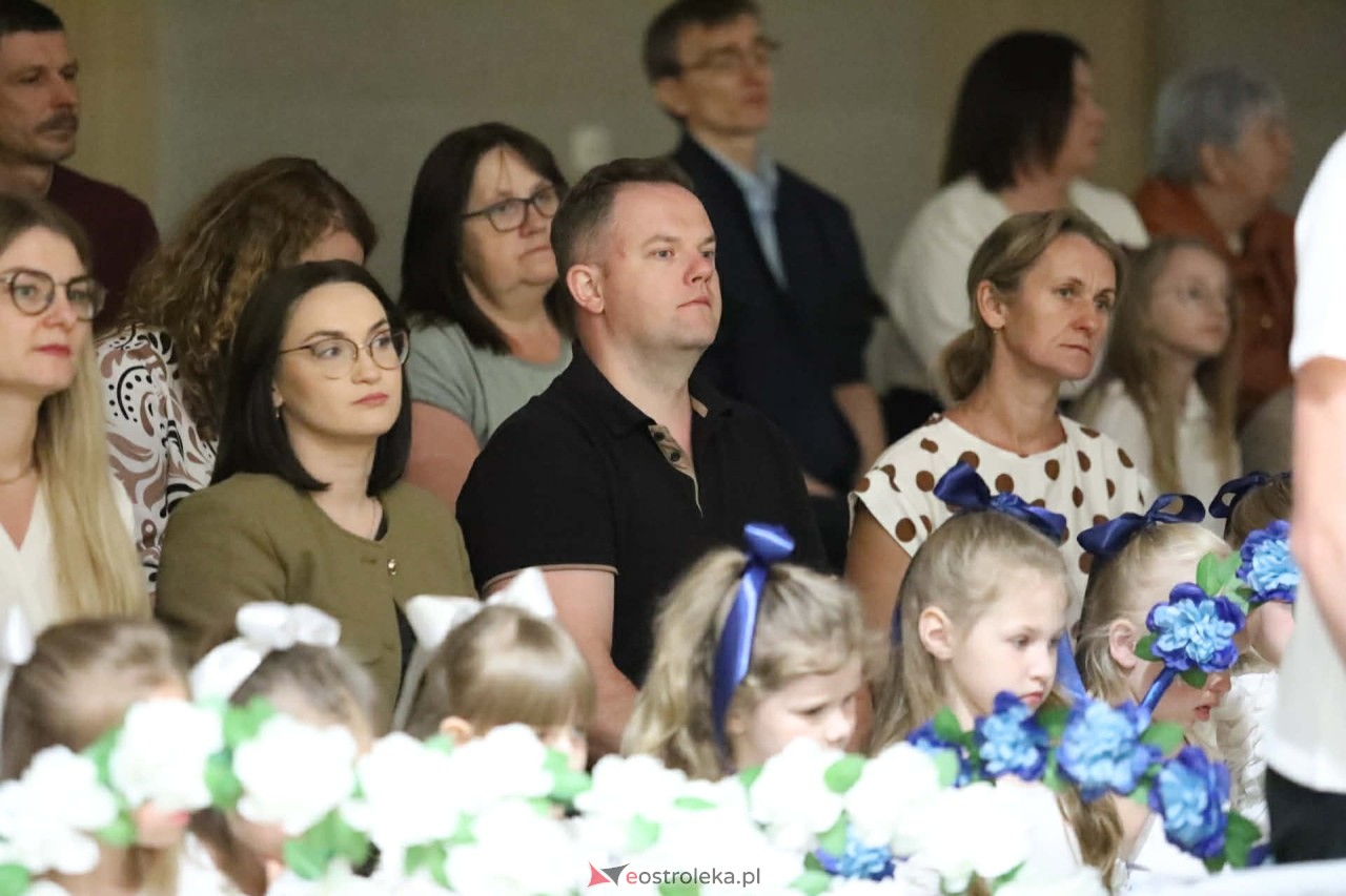 Jubileusz 25-lecia nadania imienia Szkole Podstawowej im. Kardynała Stefana Wyszyńskiego w Lelisie [28.05.2026] - zdjęcie #48 - eOstroleka.pl