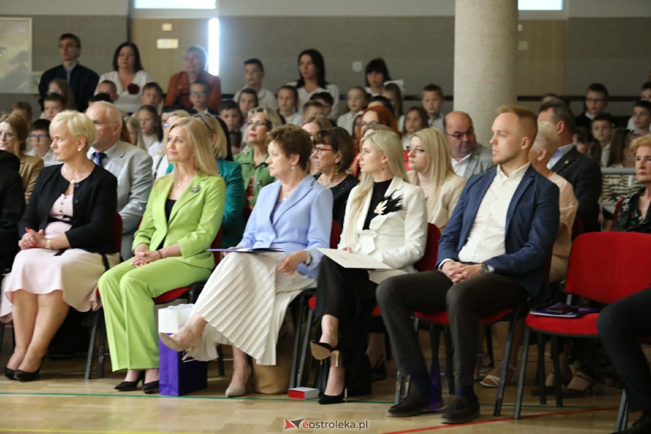 Jubileusz 25-lecia nadania imienia Szkole Podstawowej im. Kardynała Stefana Wyszyńskiego w Lelisie [28.05.2026] - zdjęcie #35 - eOstroleka.pl