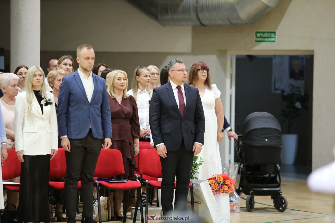 Jubileusz 25-lecia nadania imienia Szkole Podstawowej im. Kardynała Stefana Wyszyńskiego w Lelisie [28.05.2026] - zdjęcie #15 - eOstroleka.pl