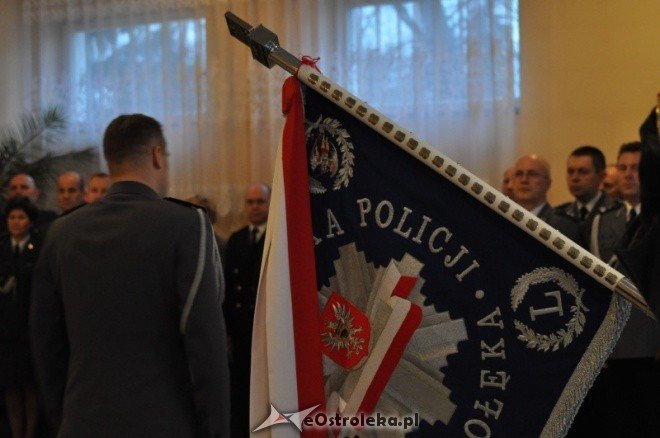Stanisław Szcześniak mianowany nowym komendantem: Będę czynił wszystko aby moi funkcjonariusze działali w profesjonalny sposób [9.XII.2011] - zdjęcie #11 - eOstroleka.pl