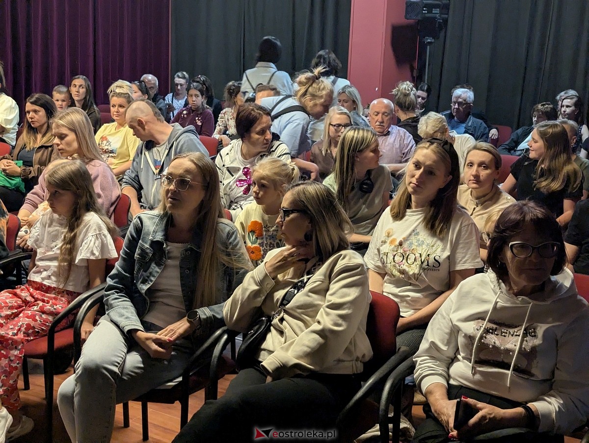 V Ostrołęcka Wiosna Teatralna Królewna Śnieżka [28.05.2026] - zdjęcie #18 - eOstroleka.pl