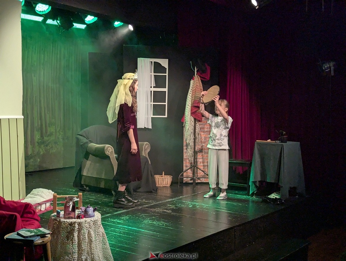 V Ostrołęcka Wiosna Teatralna Królewna Śnieżka [28.05.2026] - zdjęcie #10 - eOstroleka.pl