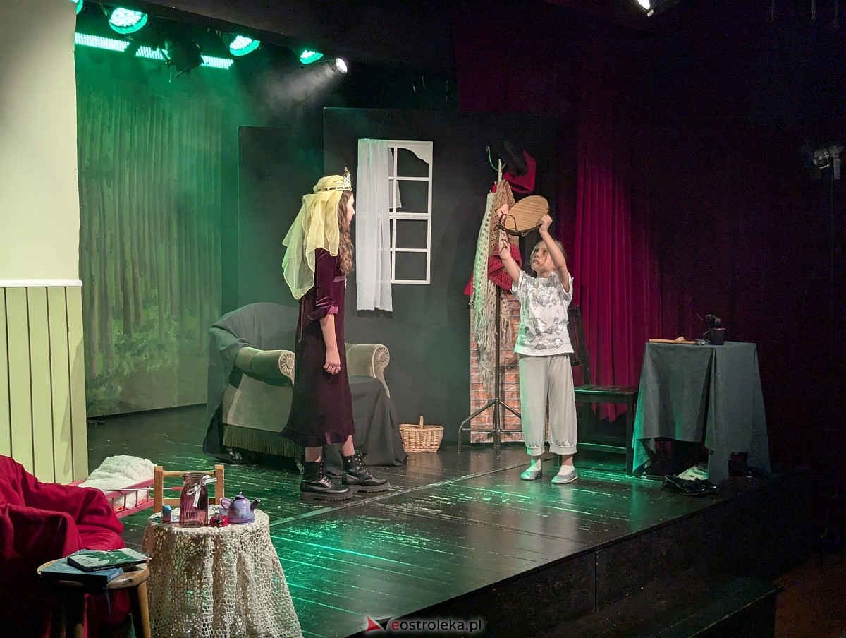 V Ostrołęcka Wiosna Teatralna Królewna Śnieżka [28.05.2026] - zdjęcie #8 - eOstroleka.pl