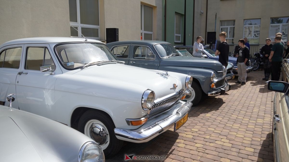 Dzień otwarty w ZSZ nr 1 - V Wystawa Zabytkowej Motoryzacji [29.05.2026] - zdjęcie #87 - eOstroleka.pl