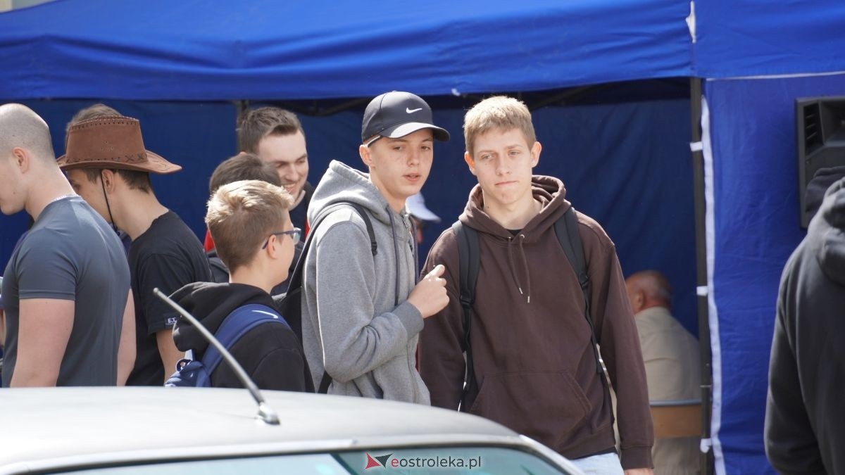 Dzień otwarty w ZSZ nr 1 - V Wystawa Zabytkowej Motoryzacji [29.05.2026] - zdjęcie #86 - eOstroleka.pl