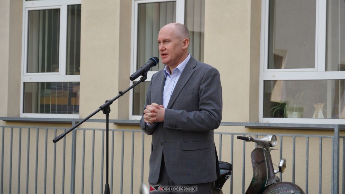 Dzień otwarty w ZSZ nr 1 - V Wystawa Zabytkowej Motoryzacji [29.05.2026] - zdjęcie #73 - eOstroleka.pl