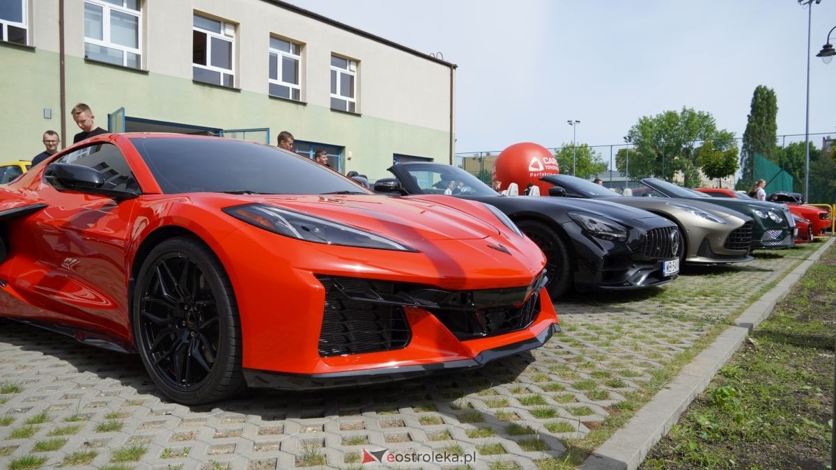 Dzień otwarty w ZSZ nr 1 - V Wystawa Zabytkowej Motoryzacji [29.05.2026] - zdjęcie #52 - eOstroleka.pl