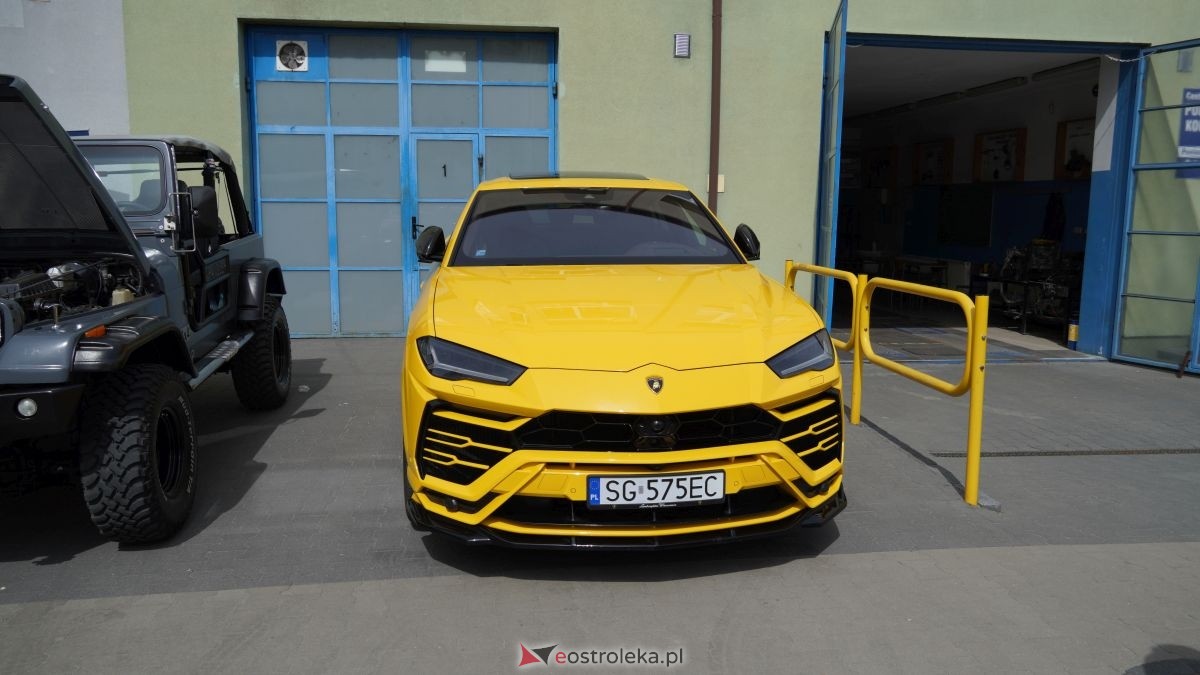 Dzień otwarty w ZSZ nr 1 - V Wystawa Zabytkowej Motoryzacji [29.05.2026] - zdjęcie #43 - eOstroleka.pl
