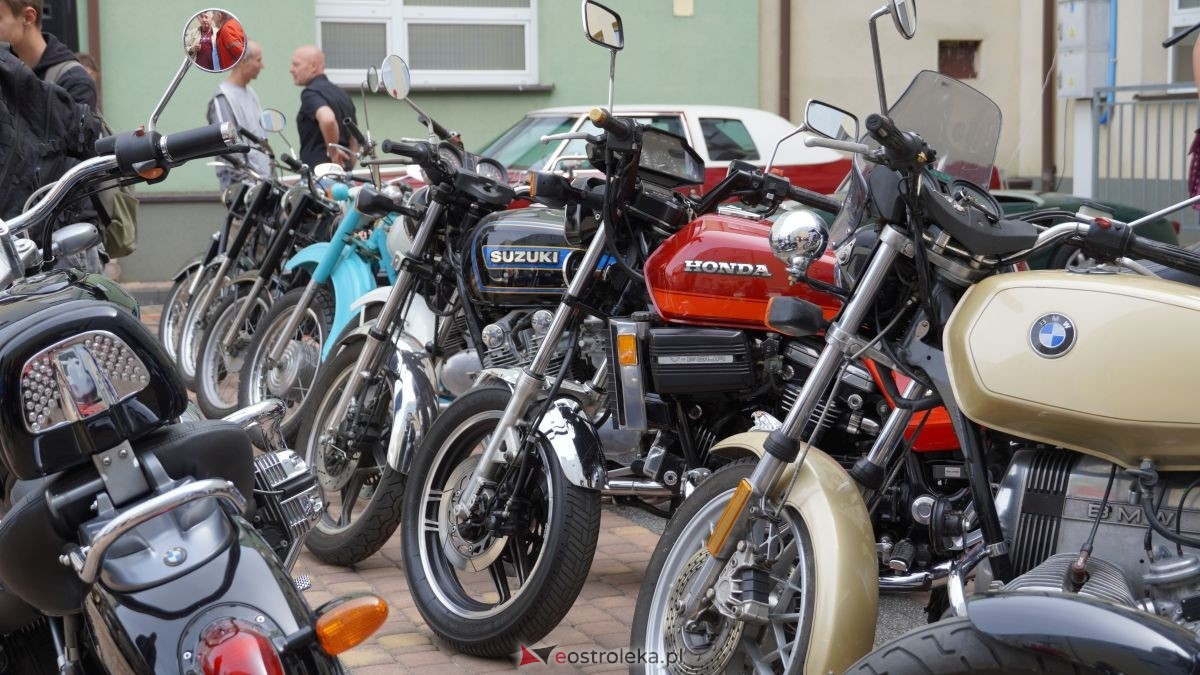 Dzień otwarty w ZSZ nr 1 - V Wystawa Zabytkowej Motoryzacji [29.05.2026] - zdjęcie #17 - eOstroleka.pl