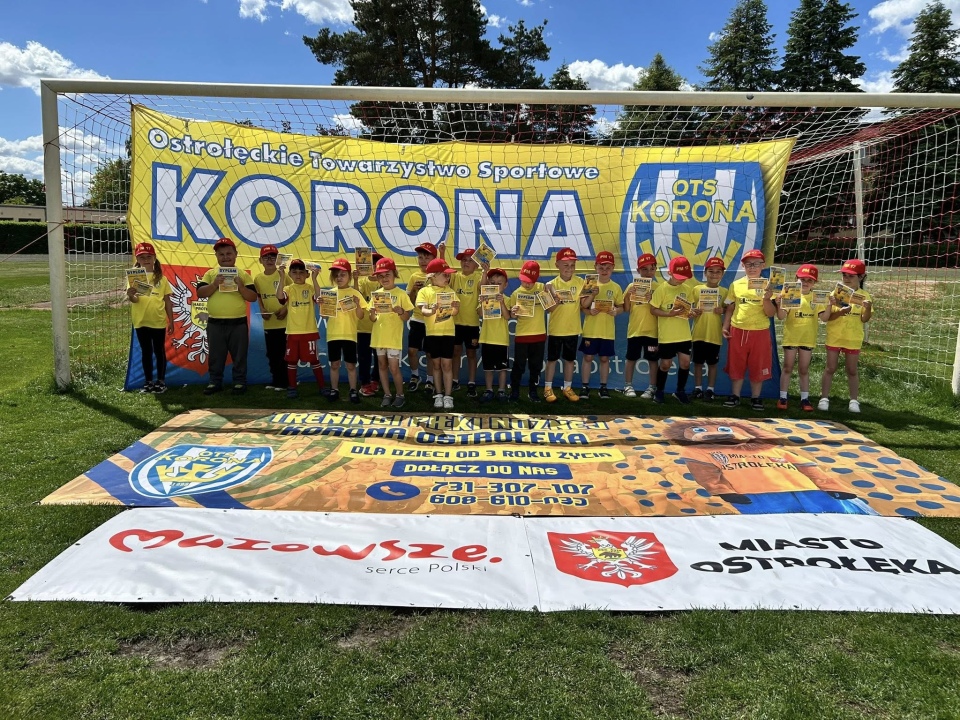 VI Piłkarski Festiwal Przedszkoli OTS Korona  - zdjęcie #29 - eOstroleka.pl