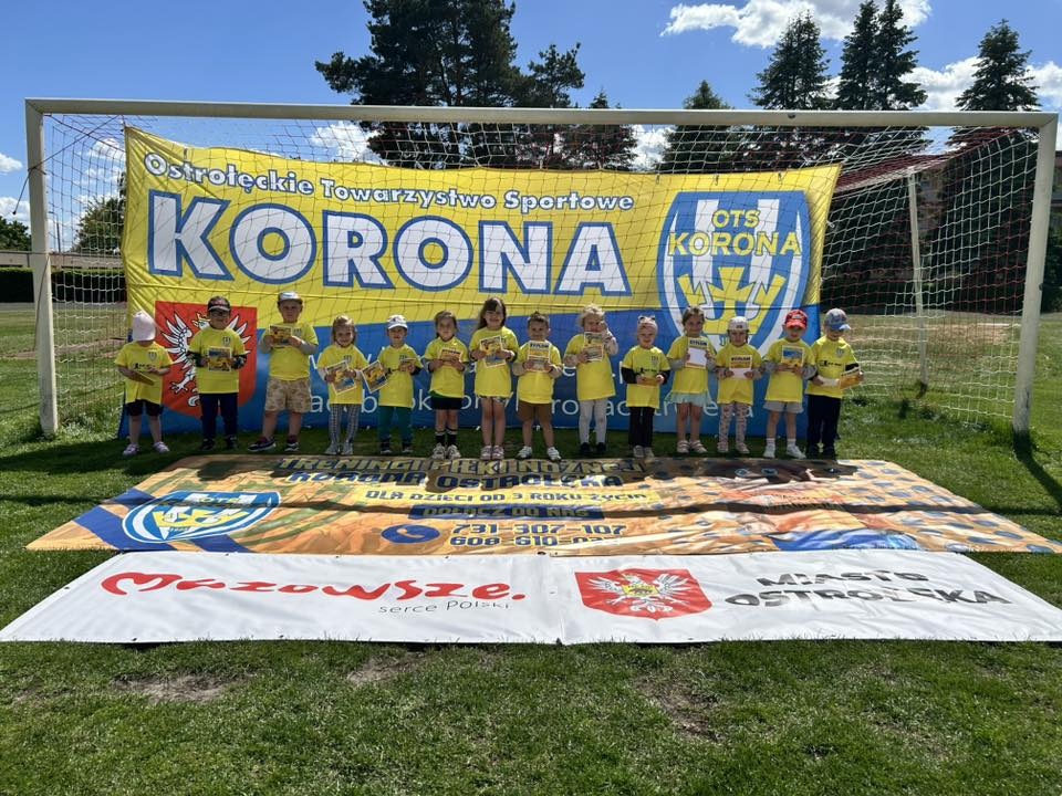 VI Piłkarski Festiwal Przedszkoli OTS Korona  - zdjęcie #4 - eOstroleka.pl