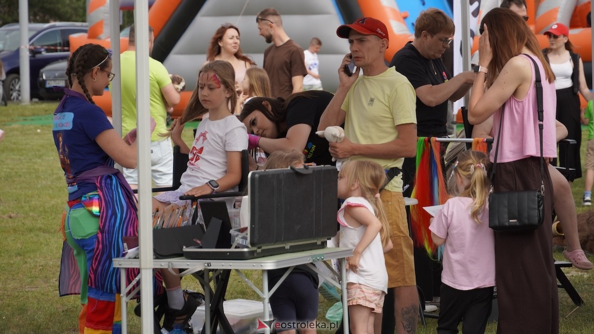 Bursztynowy Dzień Dziecka przy Galerii Bursztynowej w Ostrołęce [30.05.2026] - zdjęcie #53 - eOstroleka.pl