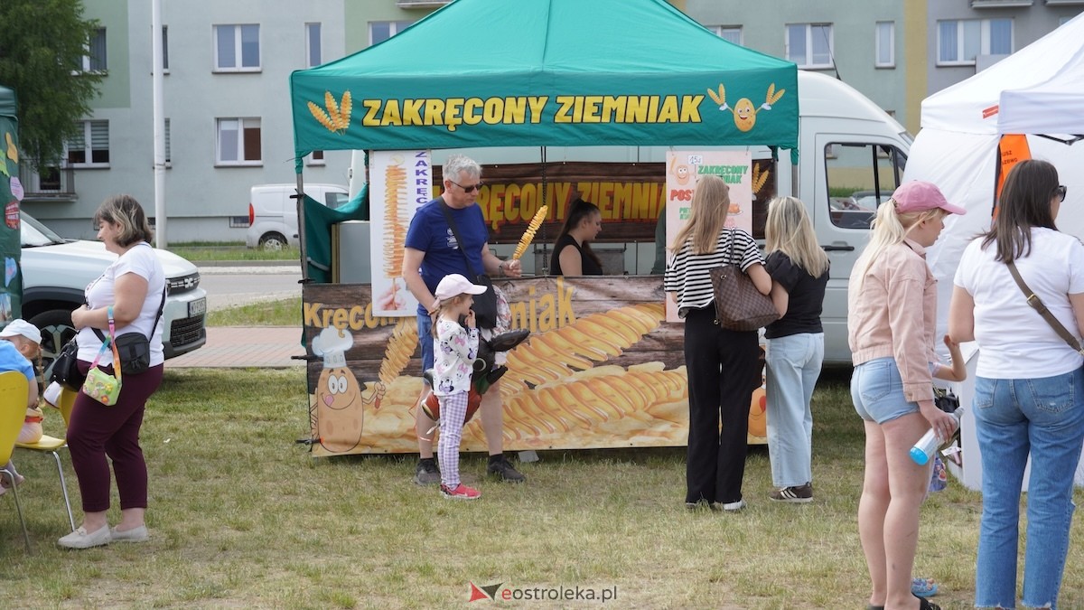 Bursztynowy Dzień Dziecka przy Galerii Bursztynowej w Ostrołęce [30.05.2026] - zdjęcie #47 - eOstroleka.pl