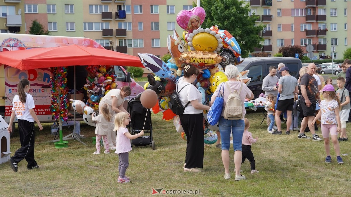 Bursztynowy Dzień Dziecka przy Galerii Bursztynowej w Ostrołęce [30.05.2026] - zdjęcie #44 - eOstroleka.pl