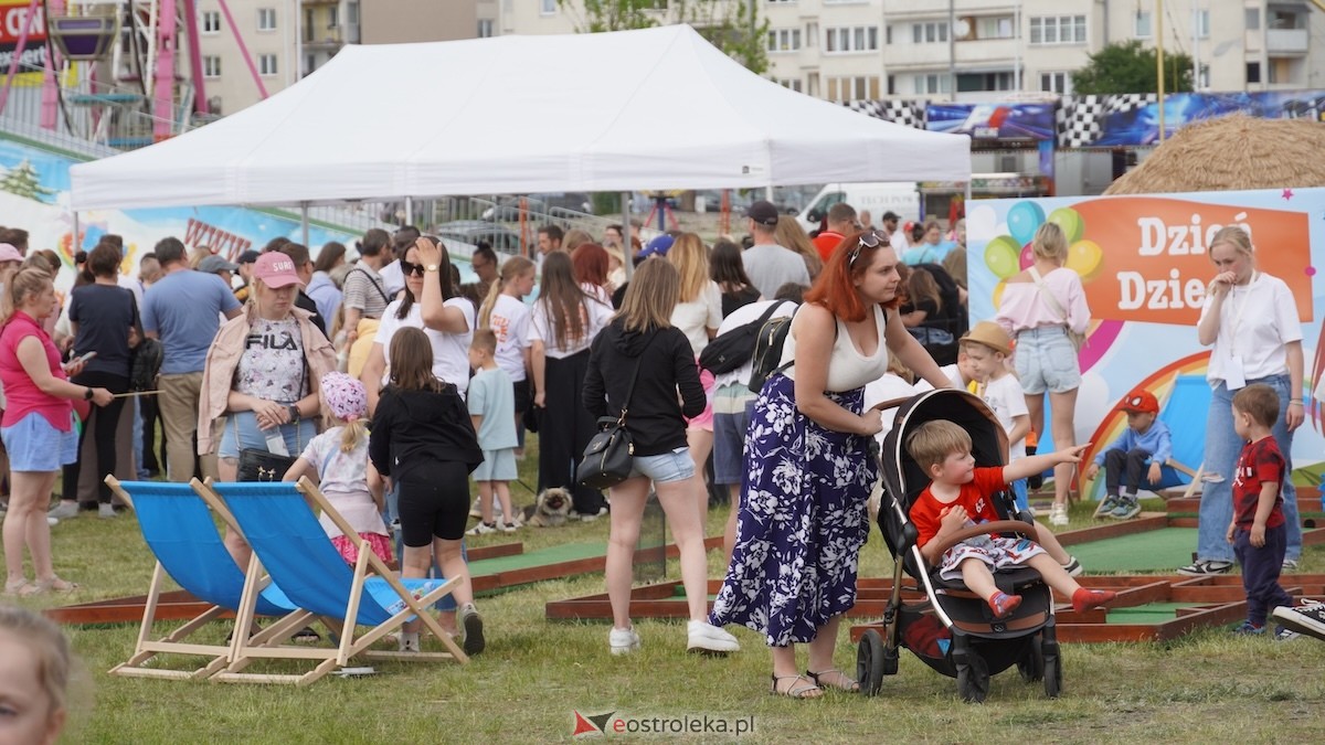Bursztynowy Dzień Dziecka przy Galerii Bursztynowej w Ostrołęce [30.05.2026] - zdjęcie #2 - eOstroleka.pl