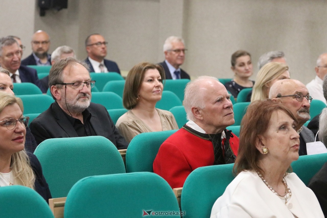 Jubileusz 40-lecia Ostrołęckiego Towarzystwa Naukowego [30.05.2026] - zdjęcie #25 - eOstroleka.pl