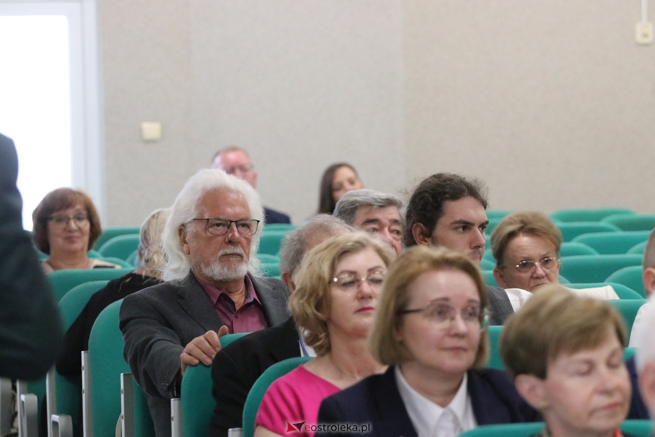 Jubileusz 40-lecia Ostrołęckiego Towarzystwa Naukowego [30.05.2026] - zdjęcie #18 - eOstroleka.pl