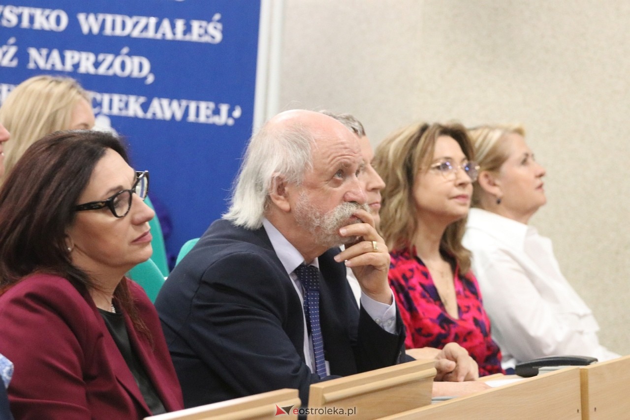 Jubileusz 40-lecia Ostrołęckiego Towarzystwa Naukowego [30.05.2026] - zdjęcie #17 - eOstroleka.pl
