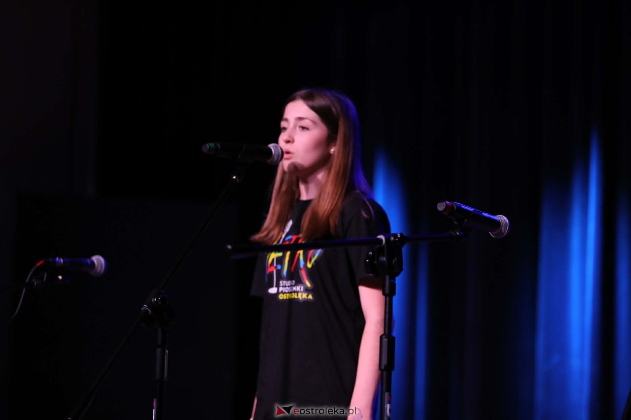 Koncert pełen uśmiechu - Studio Piosenki METRO [30.05.2026] - zdjęcie #18 - eOstroleka.pl
