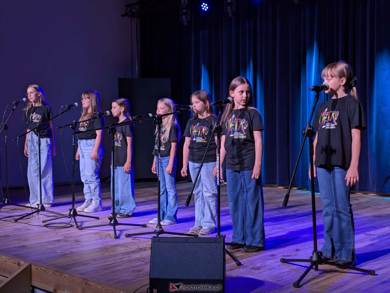 Koncert pełen uśmiechu - Studio Piosenki METRO [30.05.2026] - zdjęcie #1 - eOstroleka.pl