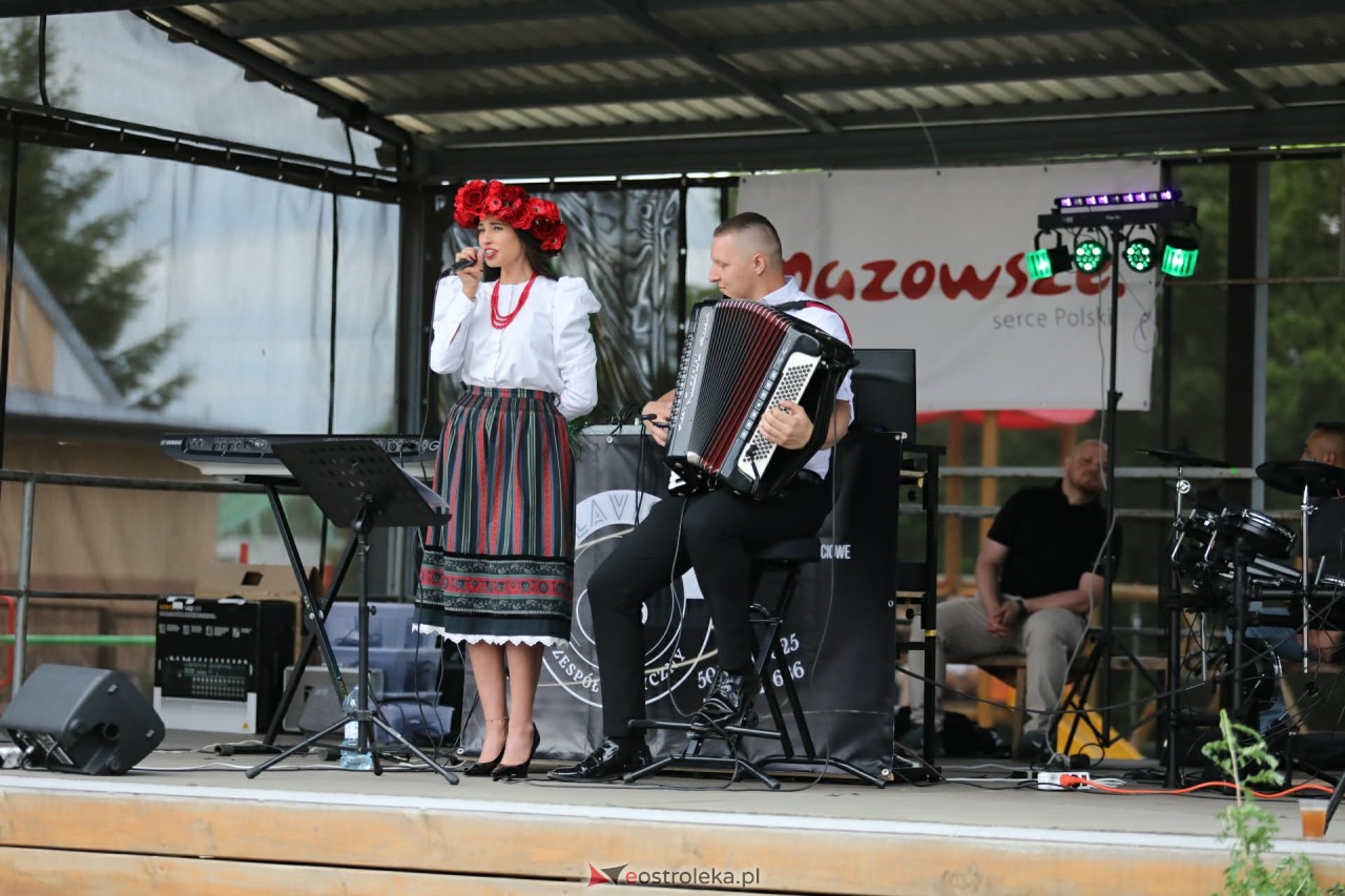 Jubileusz 10-lecia kapeli Podsybka Ludowa w Łęgu Przedmiejskim [30.05.2026] - zdjęcie #42 - eOstroleka.pl