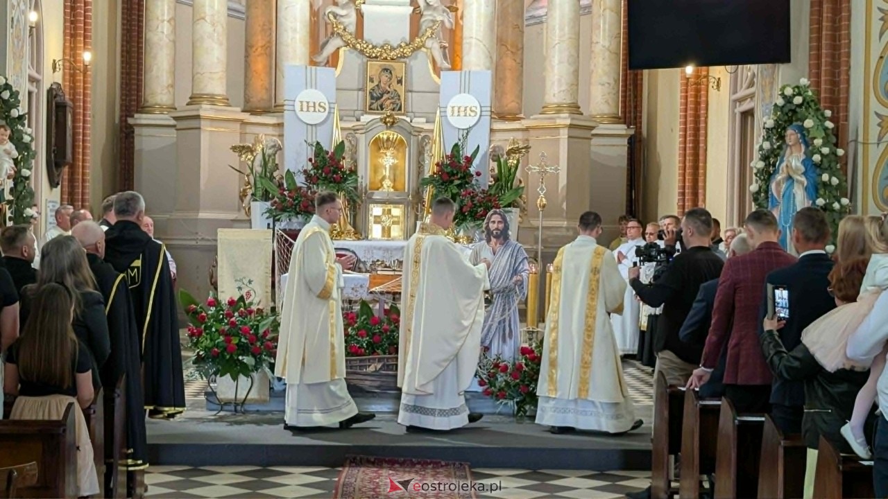 Prymicja ks. Jacka Milewskiego w Rzekuniu [31.05.2026] - zdjęcie #6 - eOstroleka.pl