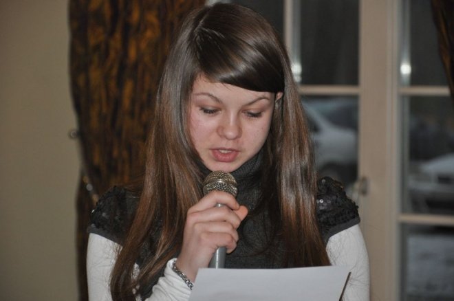 Hotel Korona: Spotkanie mikołajkowe dla dzieci z domu dziecka [9.XII.2011] - zdjęcie #12 - eOstroleka.pl